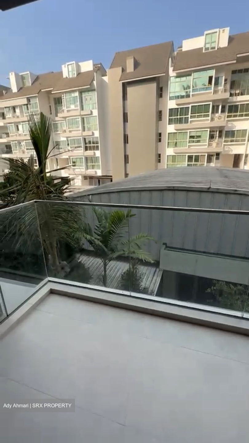 The Shorefront (D17), Apartment #621589011
